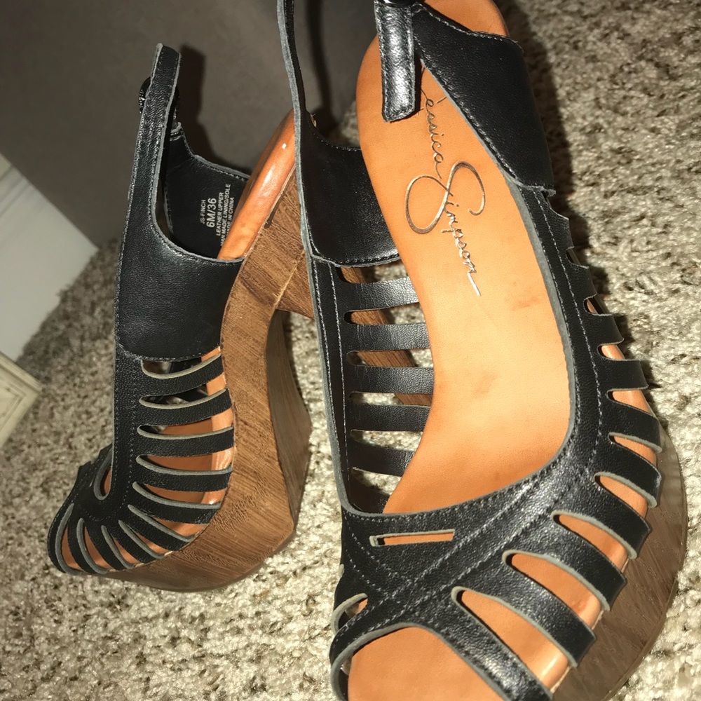 Jessica Simpson heels